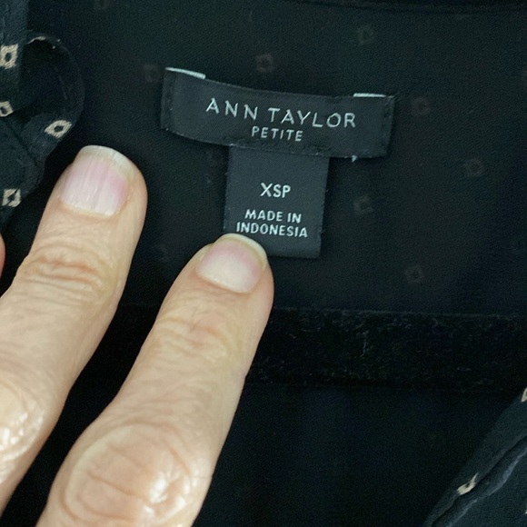 Ann Taylor top - Picture 3 of 5